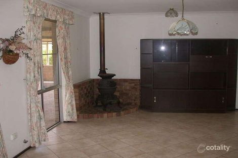 Property photo of 17 Bellew Way Noranda WA 6062