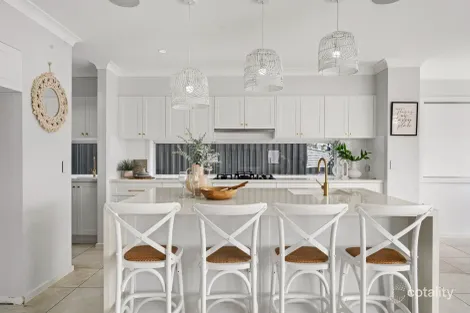 Property photo of 40 White Fig Drive Glenning Valley NSW 2261