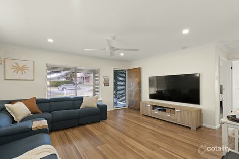 Property photo of 27 Gladys Avenue Berkeley Vale NSW 2261