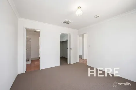 Property photo of 18 Beard Place Queens Park WA 6107