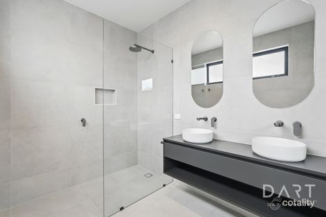 Property photo of 2/48 Burgundy Road Howrah TAS 7018