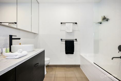 Property photo of 211/95-103 Ormond Road Elwood VIC 3184