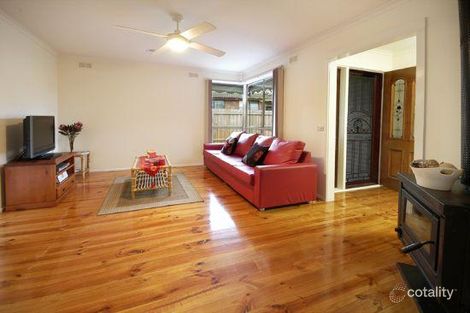 Property photo of 51 Madigan Crescent Mill Park VIC 3082