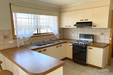 Property photo of 2/3 Patterson Avenue Hoppers Crossing VIC 3029