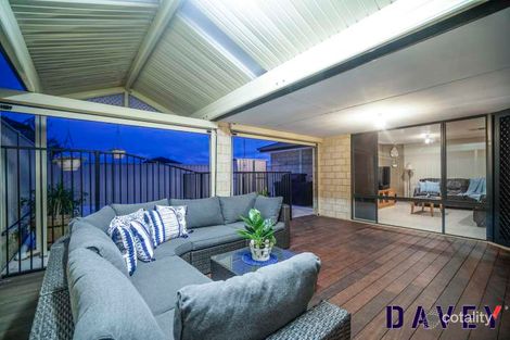 Property photo of 41 St Fillans Bend Wanneroo WA 6065