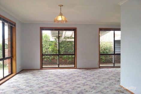 Property photo of 14 Maddock Place Gordon ACT 2906