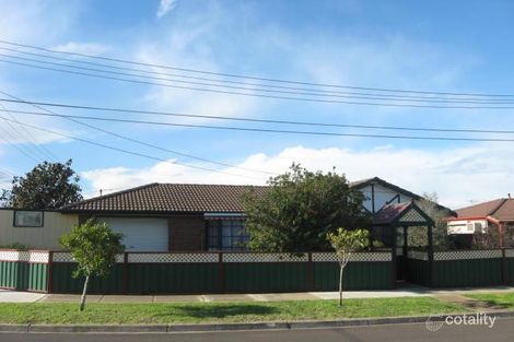 Property photo of 18 Campbell Avenue Deer Park VIC 3023