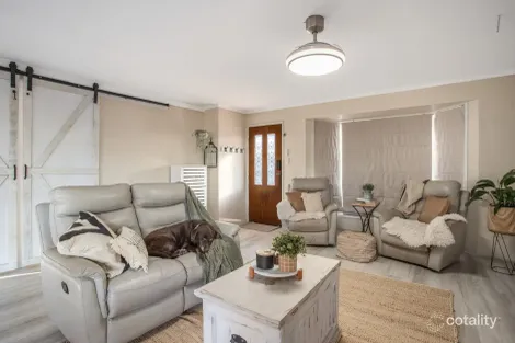 Property photo of 12 Quando Close Yamanto QLD 4305