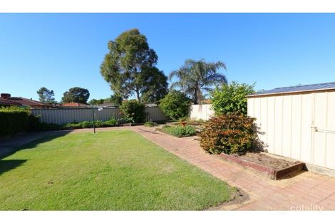 Property photo of 3 Magpie Place Brookdale WA 6112