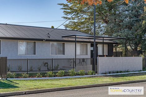 2/7 Helen Ave, Armidale, NSW 2350