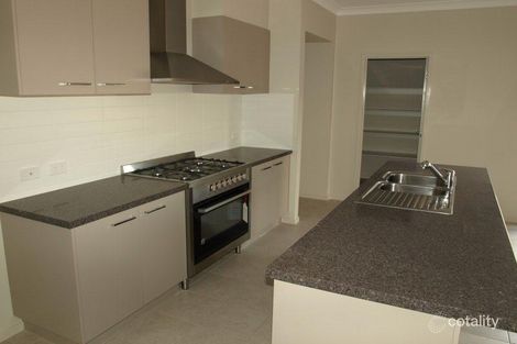 Property photo of 61 Sanctuary Drive Cranley QLD 4350