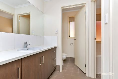 Property photo of 19 Overlander Way Smithfield SA 5114