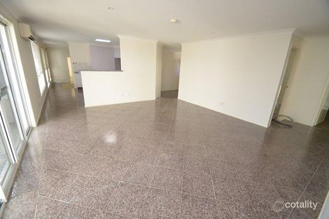 Property photo of 10 Fitzalan Circuit Arundel QLD 4214