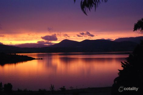 Property photo of 40 Jerrara Drive East Jindabyne NSW 2627