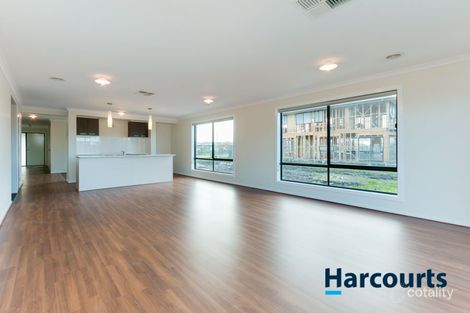 70 Nelson St, Cranbourne East, VIC 3977