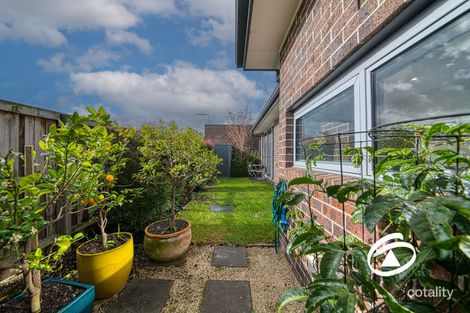 Property photo of 5 Pettit Close Berwick VIC 3806