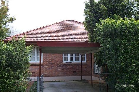 25 Tennyson St, Norman Park, QLD 4170