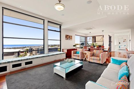 Property photo of 10 Thames Place Mount Martha VIC 3934