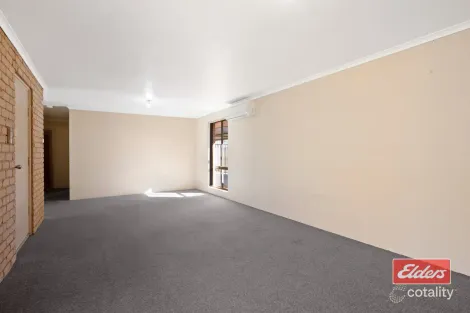 Property photo of 5 Marri Court Rangeway WA 6530