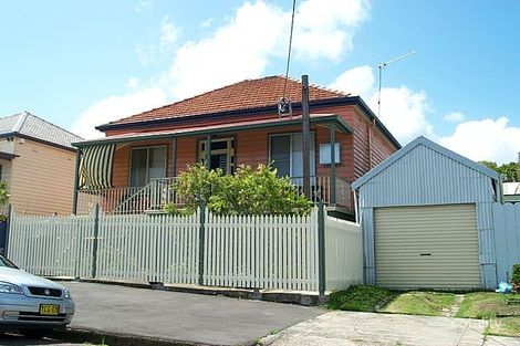 Property photo of 40 Tighes Terrace Tighes Hill NSW 2297