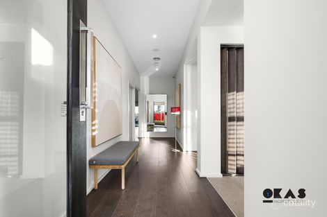 Property photo of 91 Beattys Road Fraser Rise VIC 3336