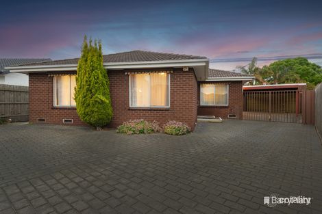 Property photo of 25 Parkland Court Keysborough VIC 3173