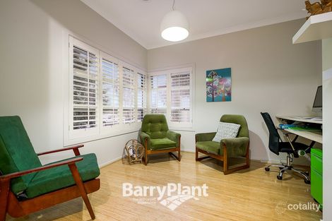 Property photo of 13 Inspiration Circuit Pakenham VIC 3810