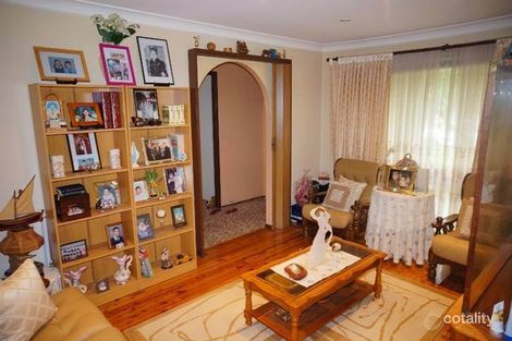 Property photo of 4 Romney Place Wakeley NSW 2176