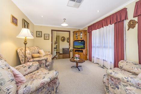 Property photo of 3 Baden Place Karabar NSW 2620
