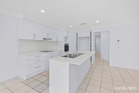 Property photo of 2/18 Wuruma Court Elanora QLD 4221