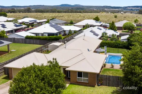 Property photo of 32 Kalimna Drive Highfields QLD 4352