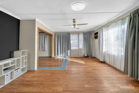 Property photo of 19 Westmere Crescent Coolaroo VIC 3048