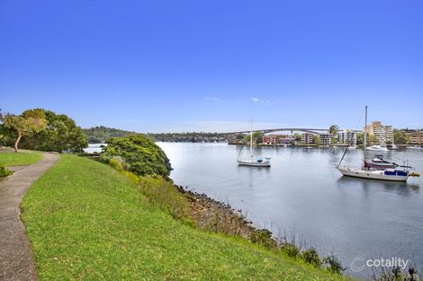 Property photo of 13/19 Bortfield Drive Chiswick NSW 2046