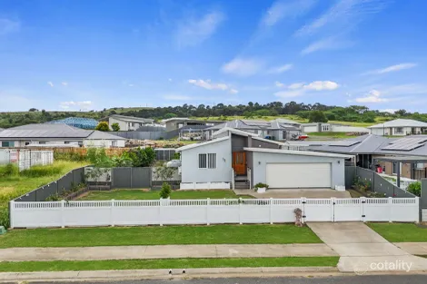 12 Mallard St, Lowood, QLD 4311