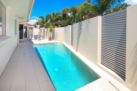 Property photo of 7 Messines Crescent Miami QLD 4220