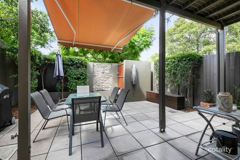 Property photo of 2/9 Cook Street Yeronga QLD 4104