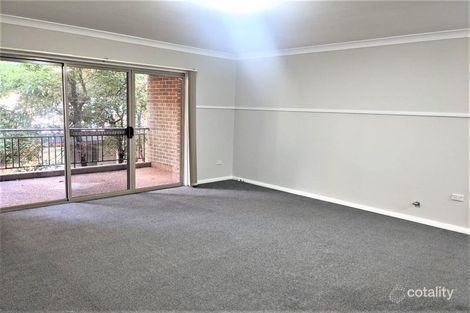 Property photo of 2/8-10 Mowle Street Westmead NSW 2145
