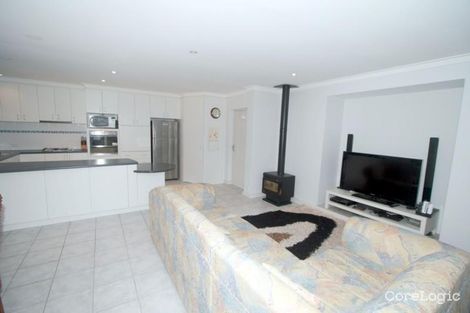 Property photo of 47 Brigalow Way Lesmurdie WA 6076