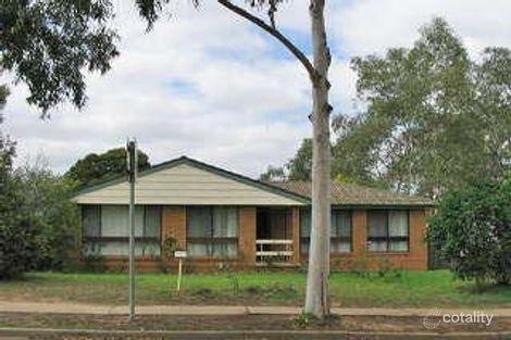 2 Lyall Ave, Dean Park, NSW 2761