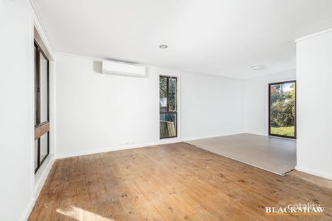 Property photo of 6 Brooke Place Wanniassa ACT 2903