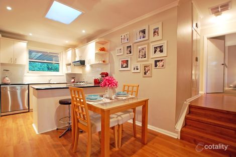 17 Brigadoon St, Happy Valley, SA 5159