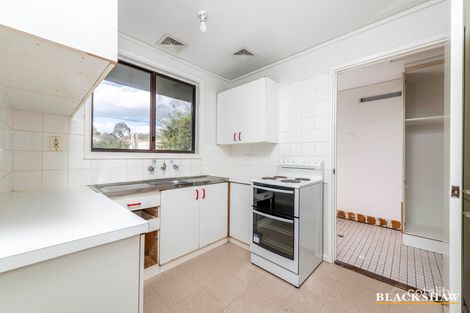Property photo of 6 Brooke Place Wanniassa ACT 2903