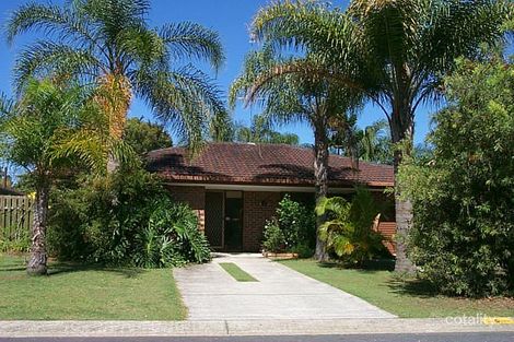 5 Walnut St, Elanora, QLD 4221