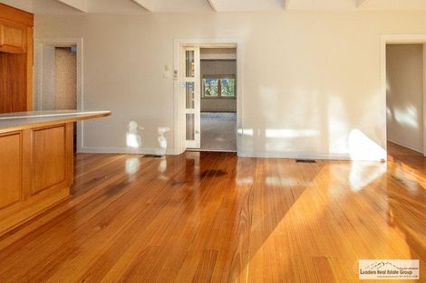 Property photo of 9 St James Avenue Mont Albert VIC 3127