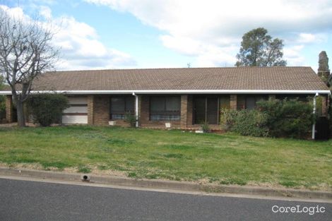 Property photo of 6 Renmark Avenue Young NSW 2594