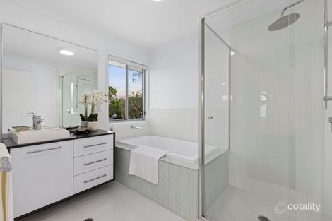 Property photo of 14 Red Gum Crescent Wakerley QLD 4154