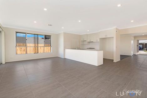 Property photo of 20 Dolly Street Googong NSW 2620