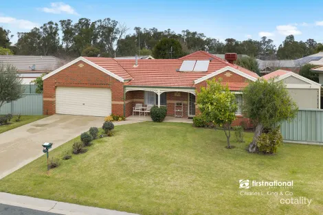 18 MURPHY WAY, ECHUCA, VIC 3564