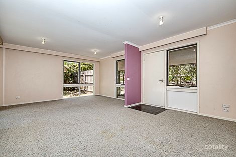 Property photo of 8 Lahey Place Chisholm ACT 2905