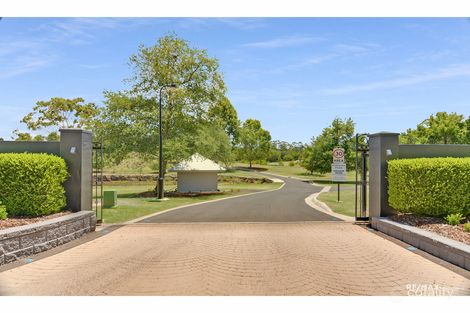 27 White Gum Pl, North Maleny, QLD 4552